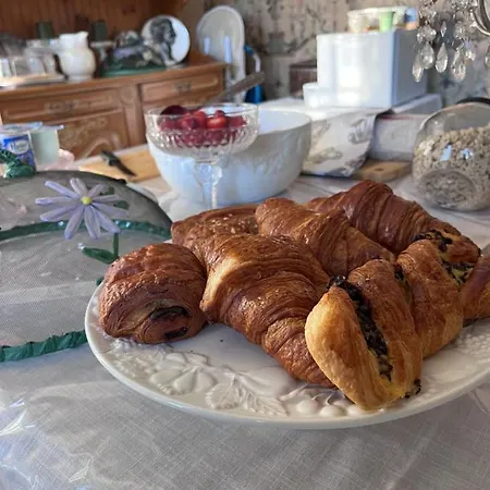 Maison De Mags & Mags 3* Lanouaille