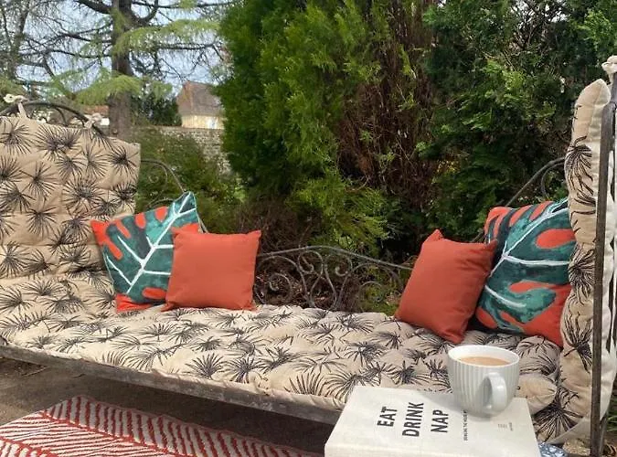 Maison De Mags & Mags 3* Lanouaille