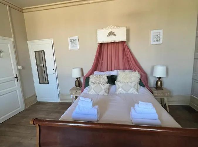 Maison De Mags & Mags Nocleg ze śniadaniem Lanouaille